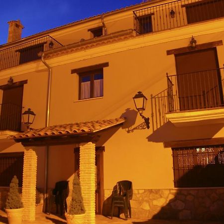 Alojamientos Rurales La Fuente Villalba de la Sierra Eksteriør bilde