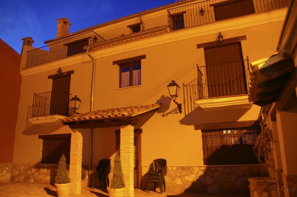 Alojamientos Rurales La Fuente Villalba de la Sierra Eksteriør bilde